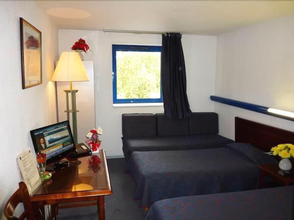 Euro Hôtel Airport Orly Rungis Fresnes  Ngoại thất bức ảnh